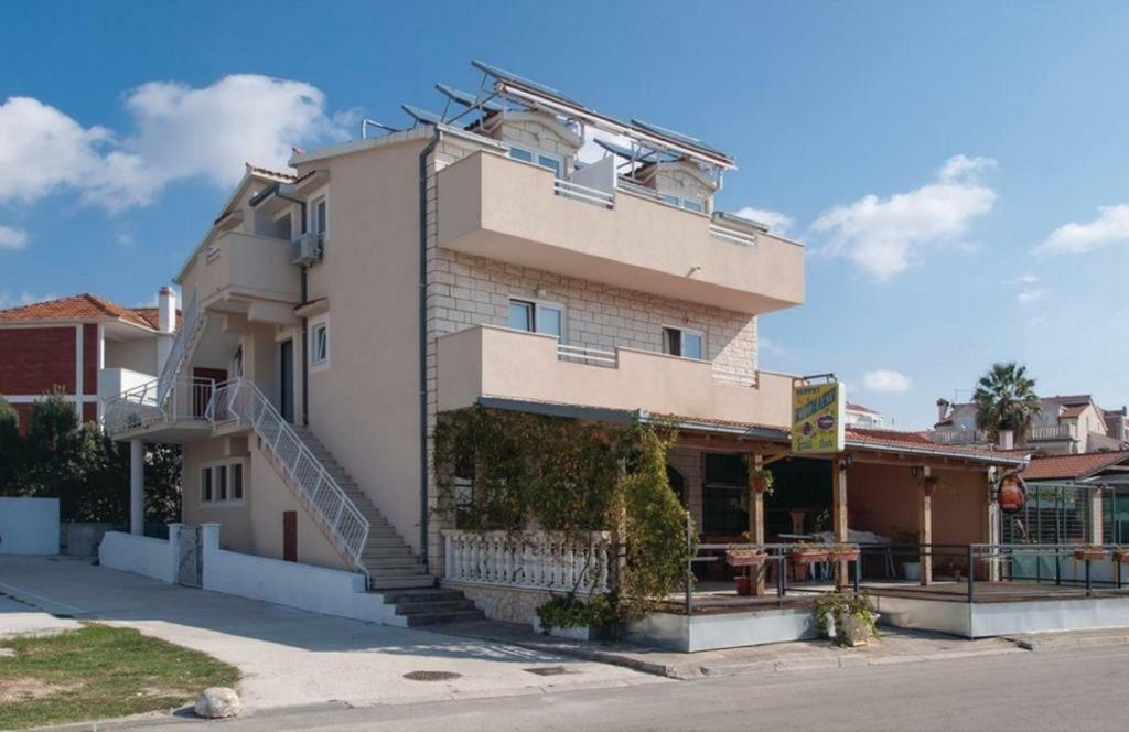Apartmani Riva Rogoznica  Exterior photo